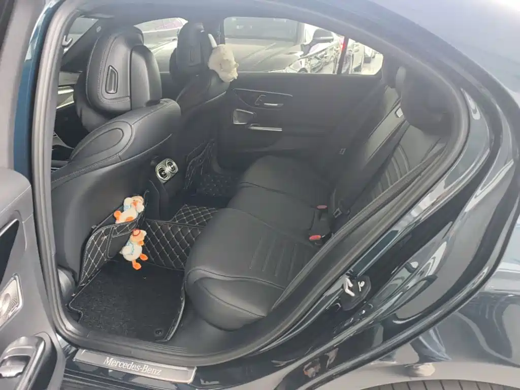 Фото 17 - Mercedes-Benz C-Class