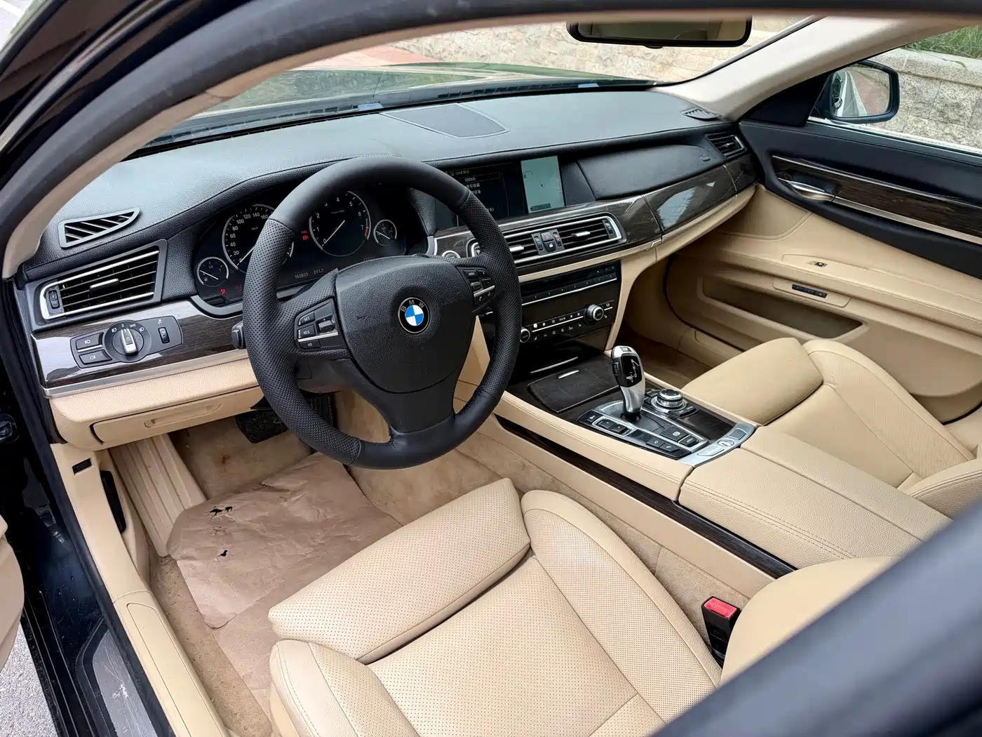 BMW 7 Series 2011 730Li Elegance фото 10