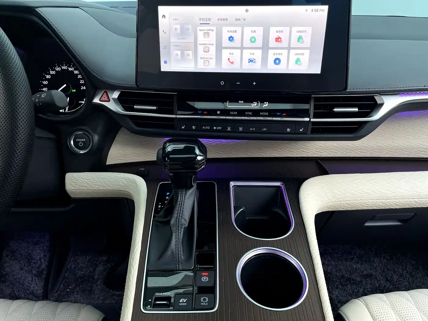 Toyota Sienna 2024 2.5L Hybrid Comfort Edition фото 22