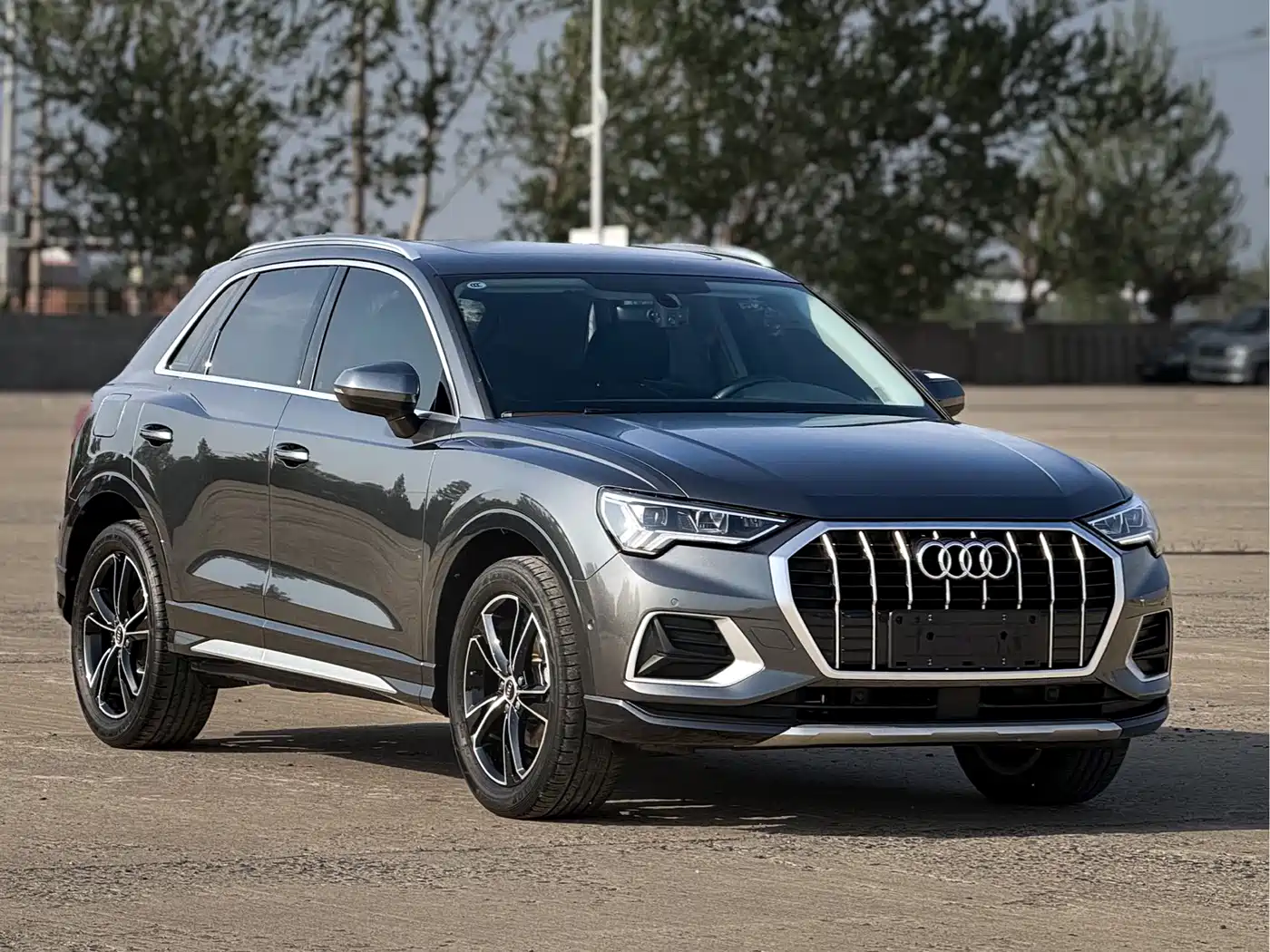 Audi Q3 2022 35 TFSI Fashion Elegance фото 3
