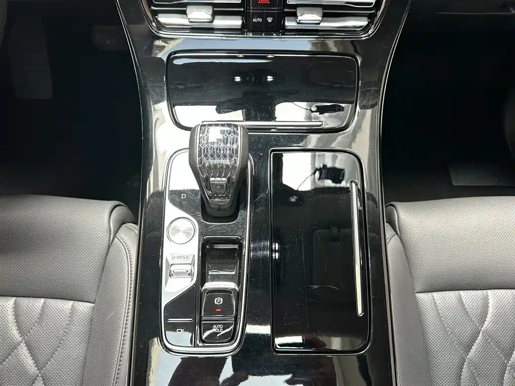 GAC Trumpchi Trumpchi M8 2024 Master Series 400T Premium Edition фото 15