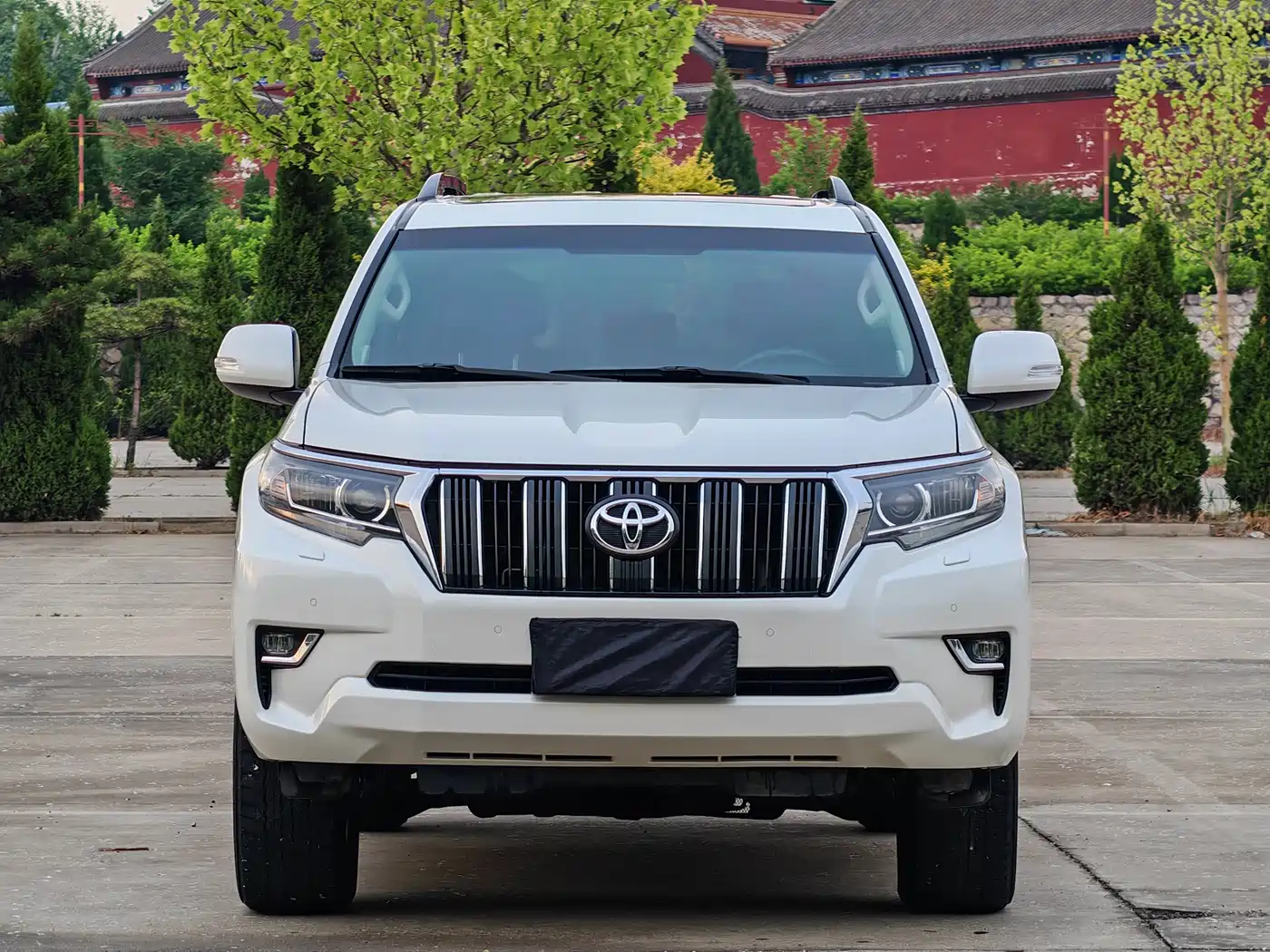 Toyota Prado 2018 3.5L Auto TX-L фото 2