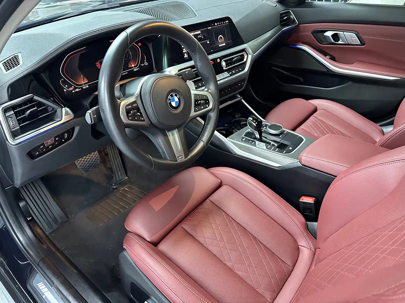BMW 3 Series 2022 325i M Sport Shadow Edition фото 4