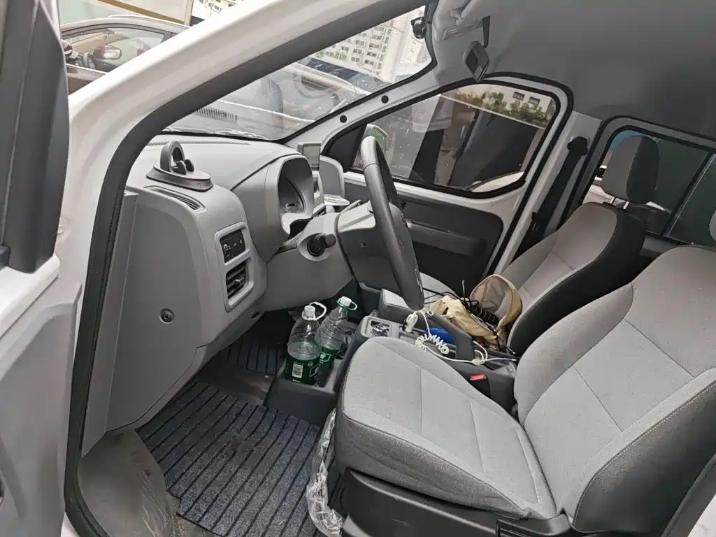 Wuling Motors Wuling Yangguang 2025 2025 400km Bus Comfort Edition