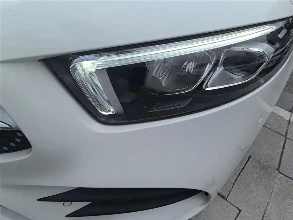 Mercedes-Benz A-Class 2019 A 200 L Sport Sedan фото 24