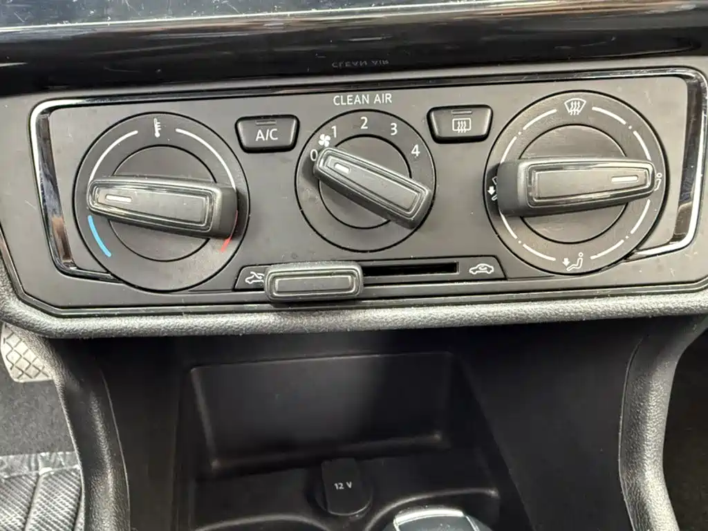 Volkswagen Santana 2018 1.5L Automatic Trend Edition 9