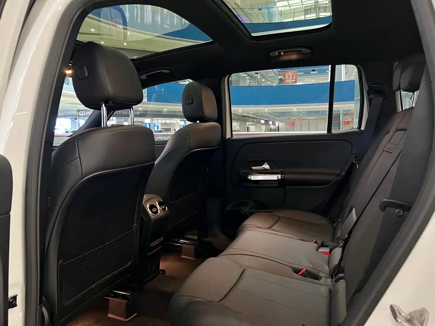 Mercedes-Benz GLB 2022 Model GLB 200 Fashion Edition фото 11