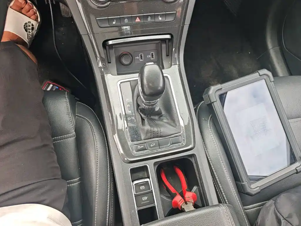 MG Roewe RX5 2017 2017 20T Automatic Premium Edition
