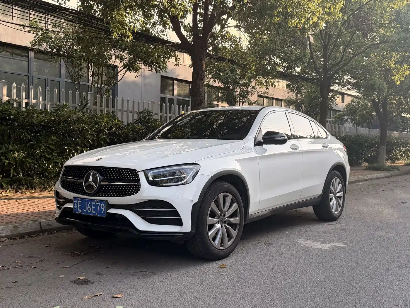 Mercedes-Benz GLC Coupe 2021 GLC 260 4MATIC Coupe SUV