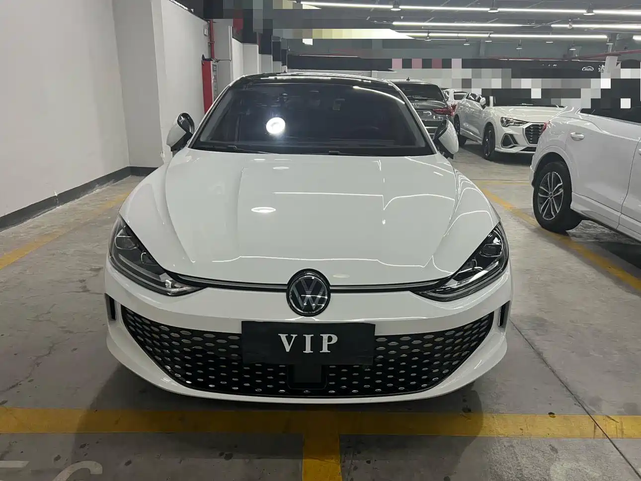 VOLKSWAGEN LINGDU