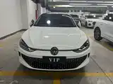 Photo 2 - Volkswagen Lamando
