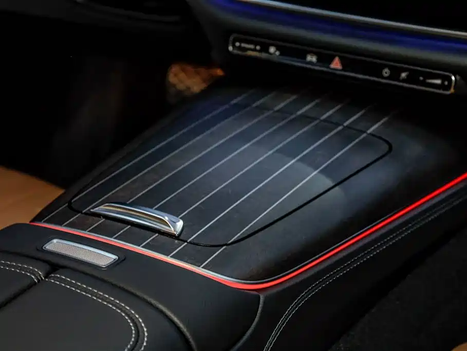 Mercedes-Benz E-Class 2025 Facelift E 300 L Luxury фото 23