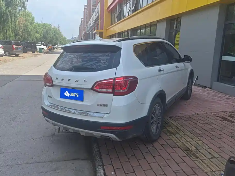 Photo 3 - Haval H6