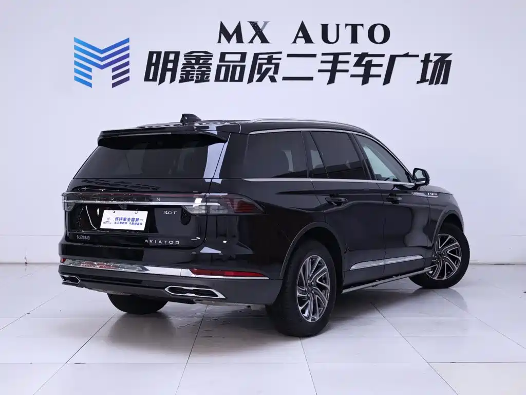 Lincoln Aviator 2025 2024 3.0T V6 AWD Elegance 6-Seater