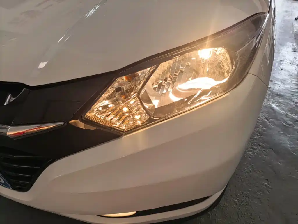 Honda Vezel 2015 2015 1.5L CVT 2WD Comfort