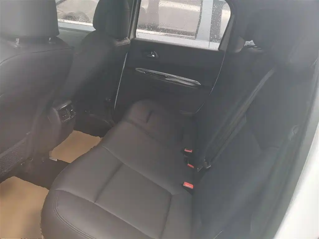 Peugeot 3008 2015 1.6THP Automatic Classic Edition фото 13