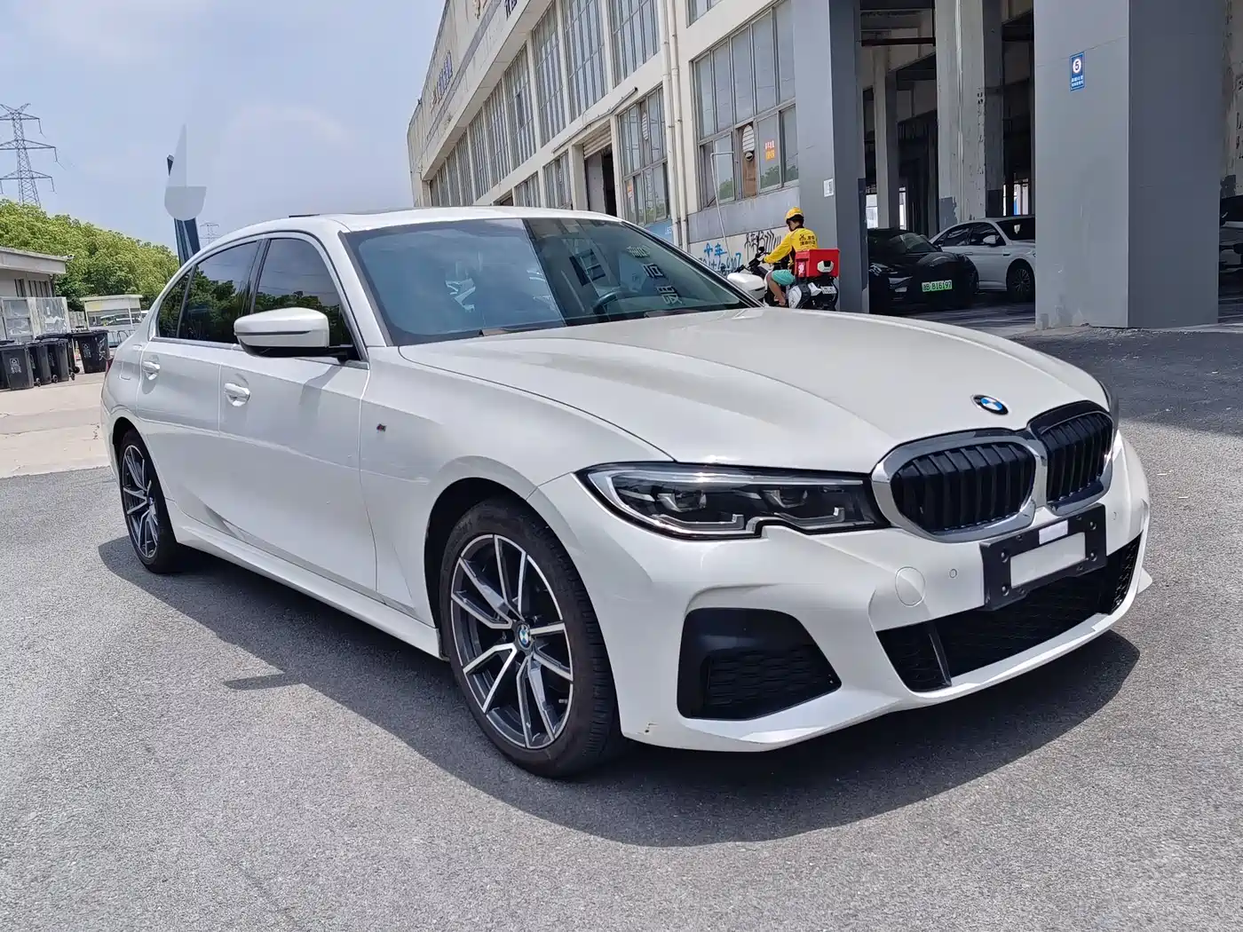BMW 3 Series 2021 320Li M Sport Package фото 3