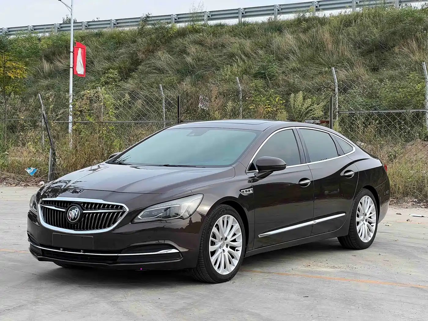 Photo 1 - Buick LaCrosse