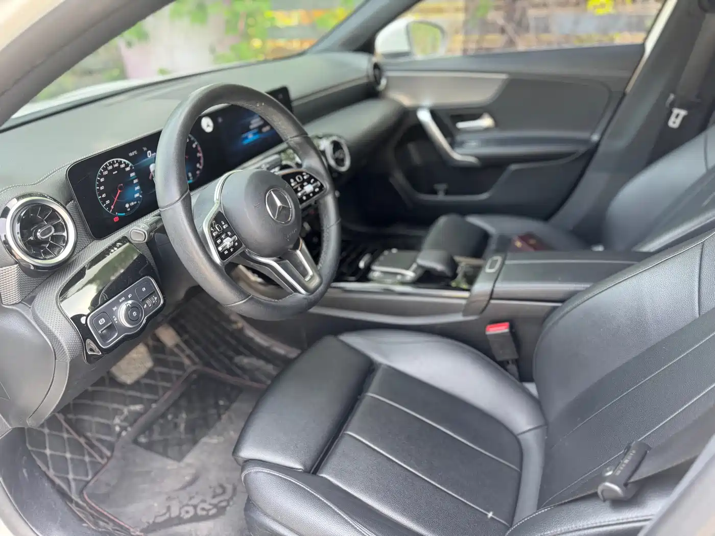 Mercedes-Benz A-Class 2022 Facelift A 180 L Sport Sedan фото 12