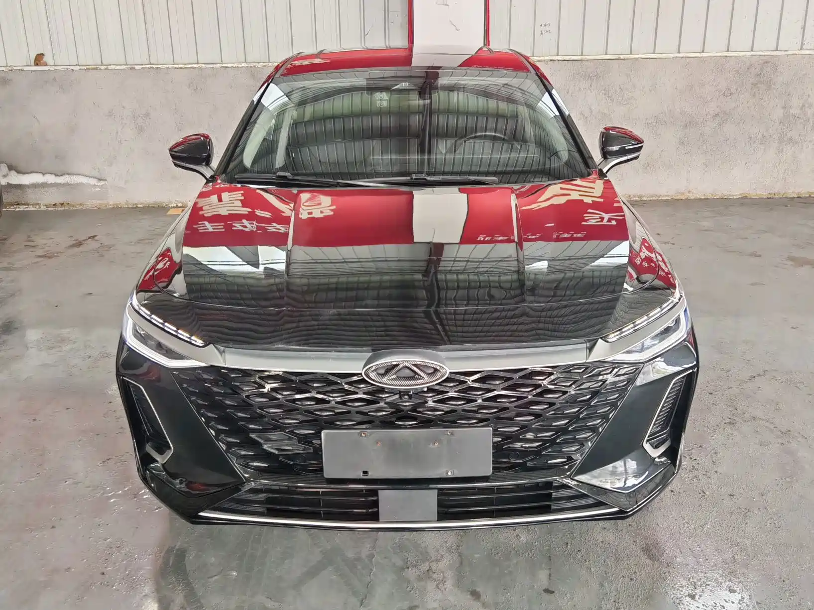 Photo 2 - Chery Arrizo 8