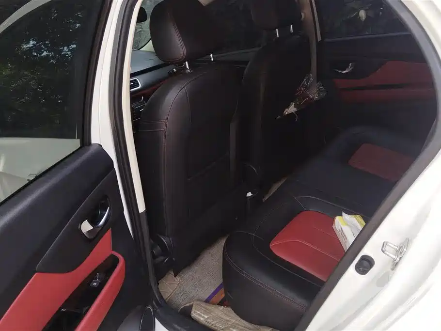 Haval H1 2016 Facelift Blue Label 1.5L AMT Luxury фото 11