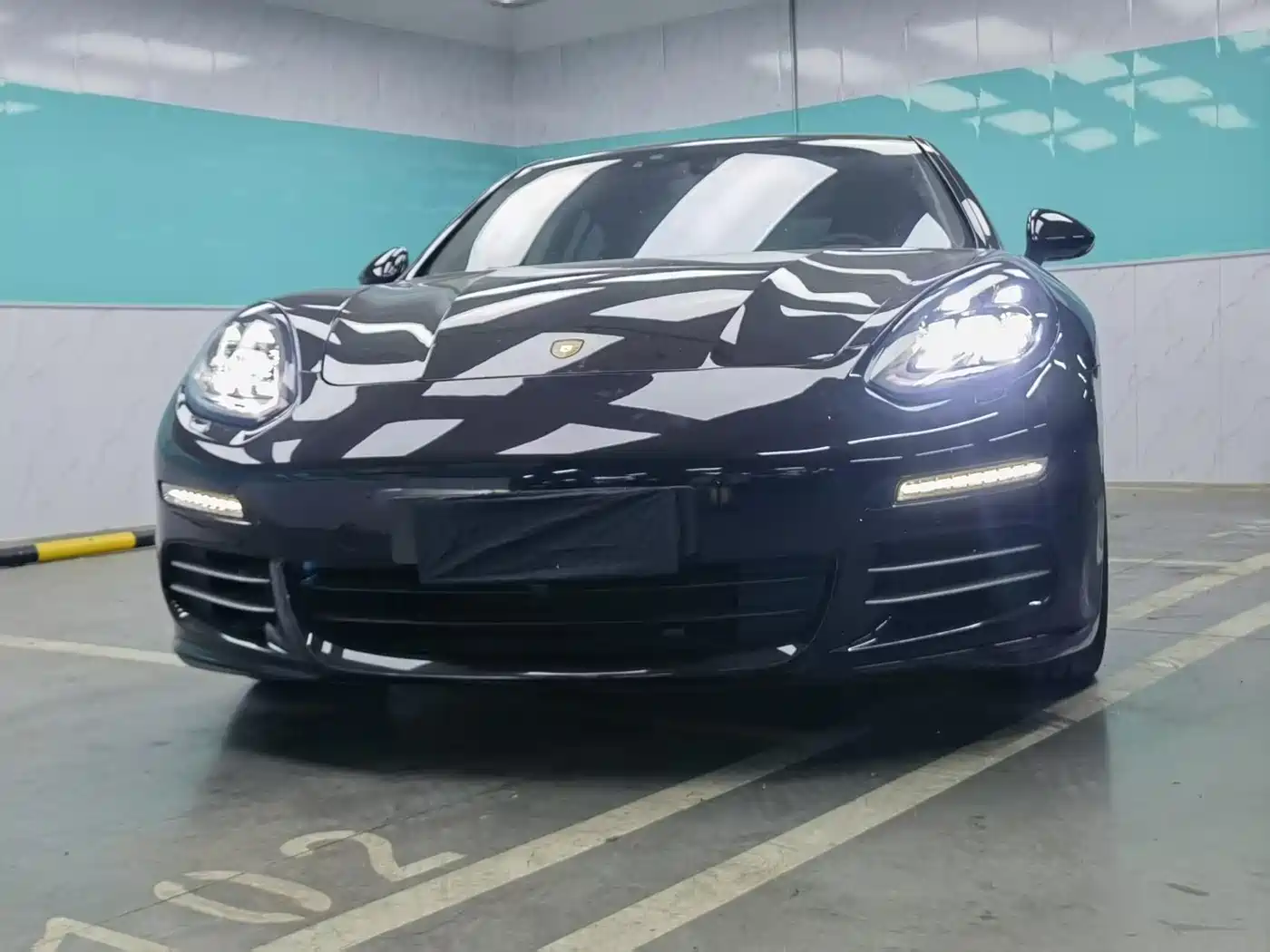 Porsche Panamera 2014 Panamera 4 3.0T фото 2