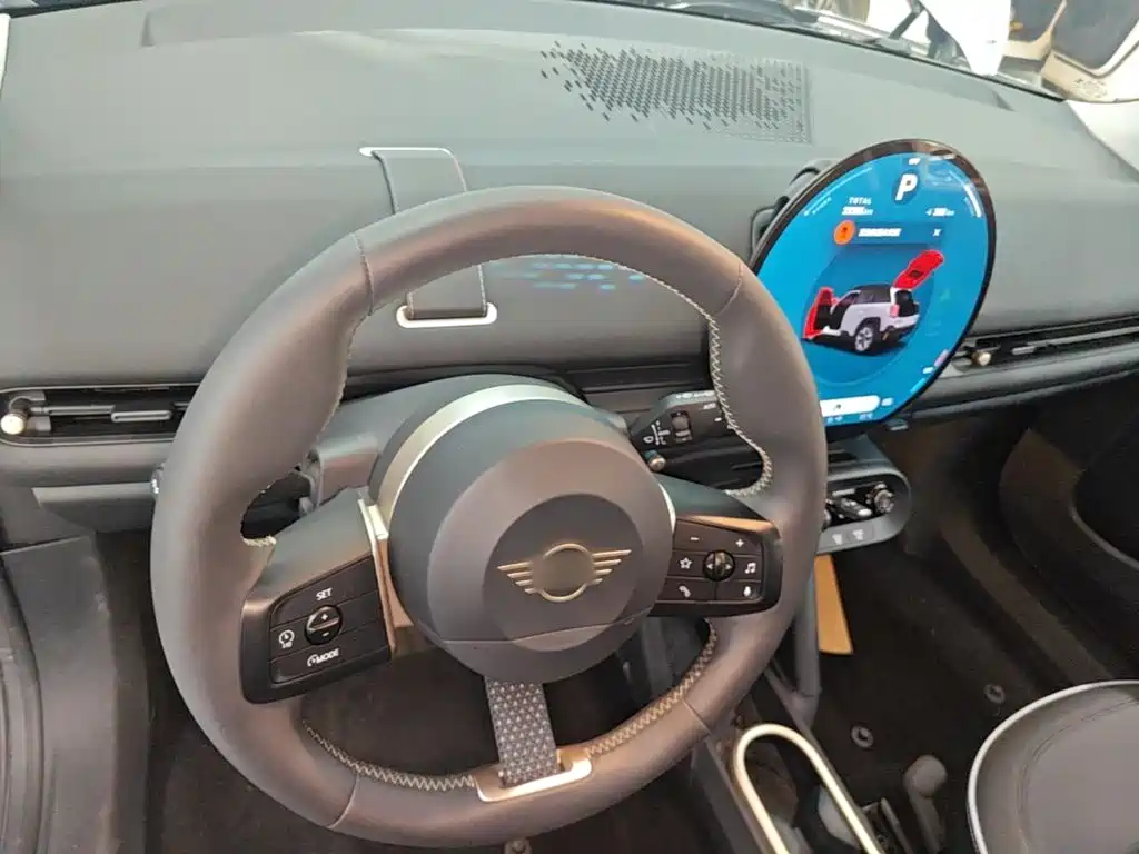 MINI Aceman 2025 2024 E Classic Edition