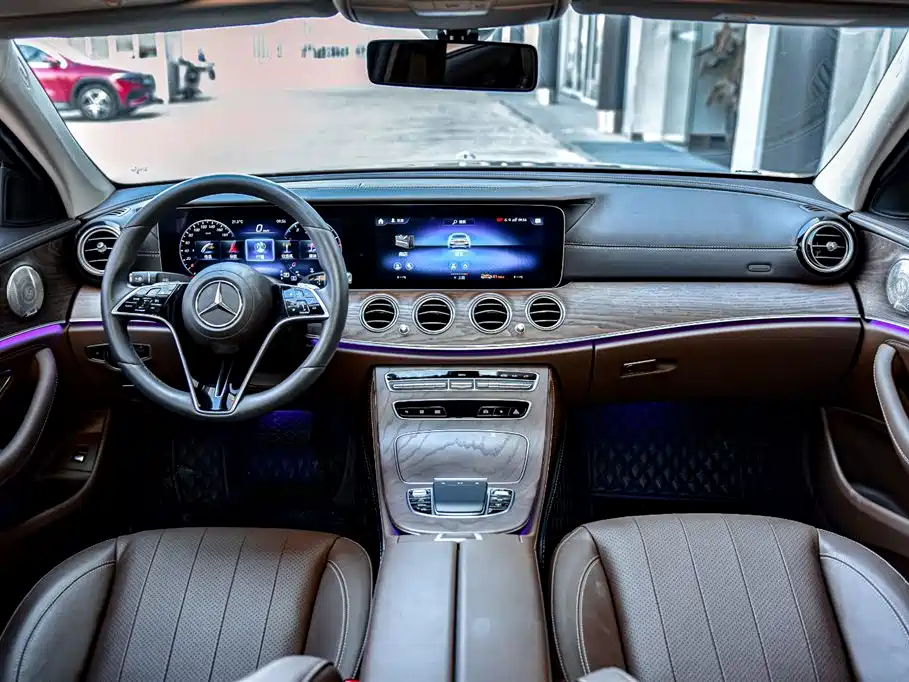 Mercedes-Benz E-Class 2022 E 300 L Luxury фото 7