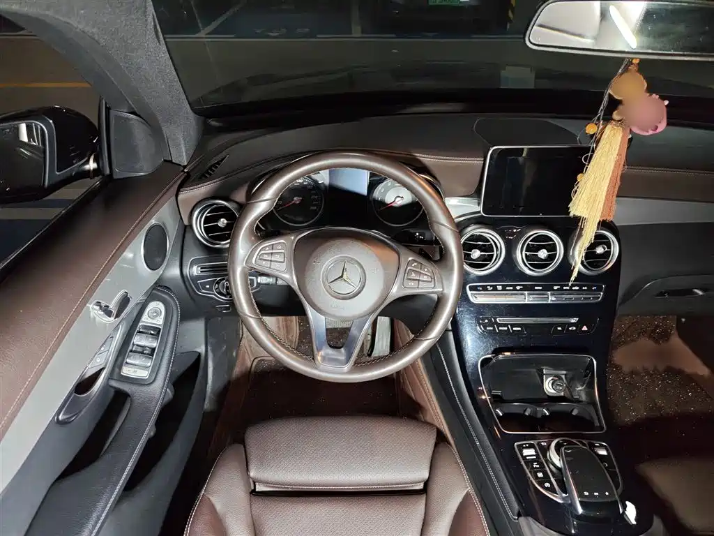 Mercedes-Benz GLC 2017 GLC 200 4MATIC фото 3