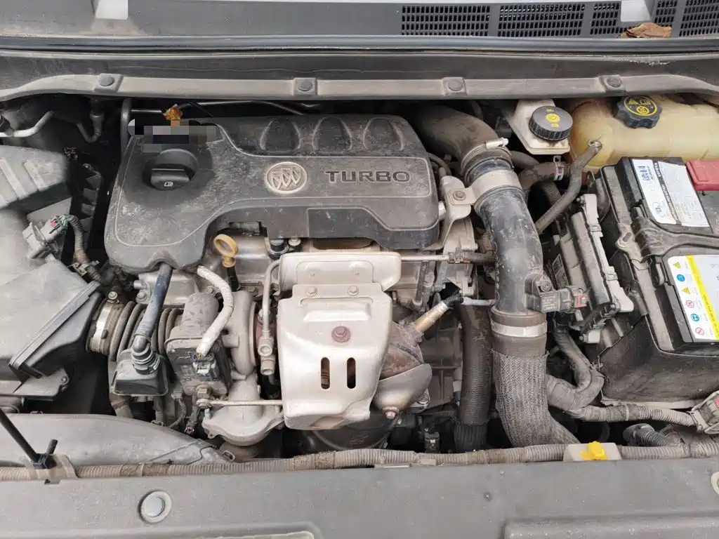 Фото 17 - Buick GL6