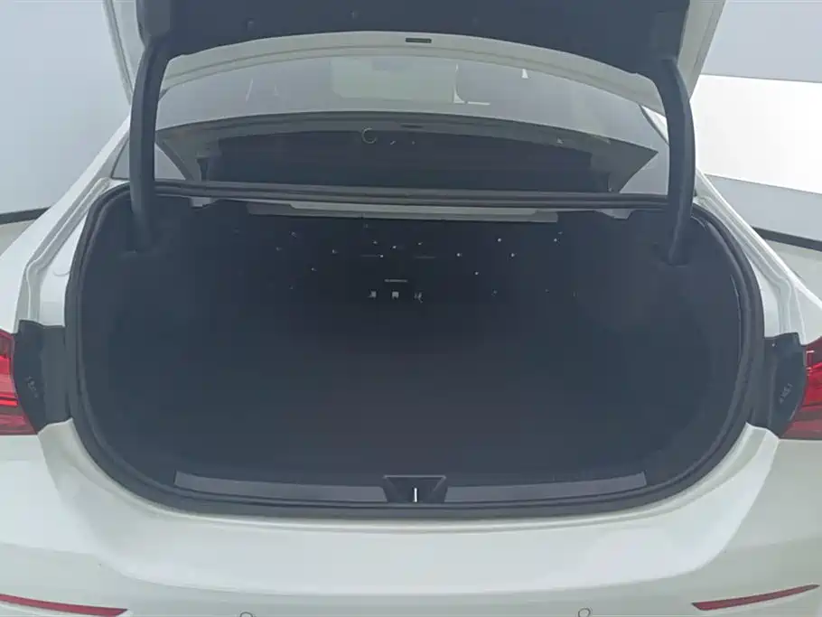 Фото 4 - Mercedes-Benz A-Class