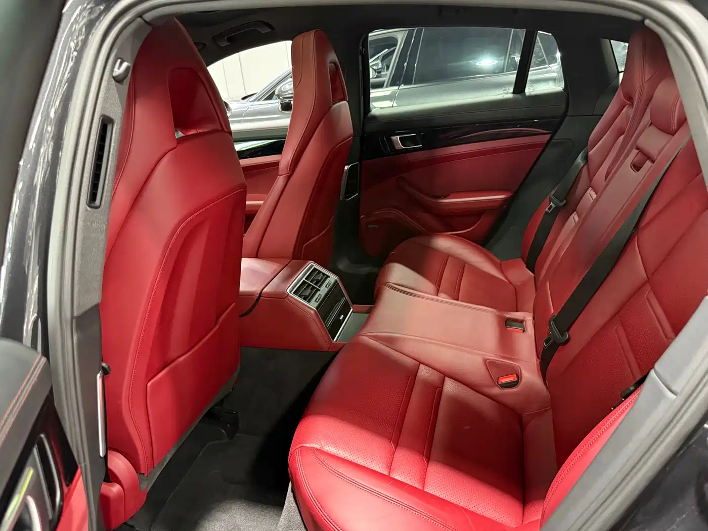 Porsche Panamera 2021 Model Panamera 2.9T фото 9