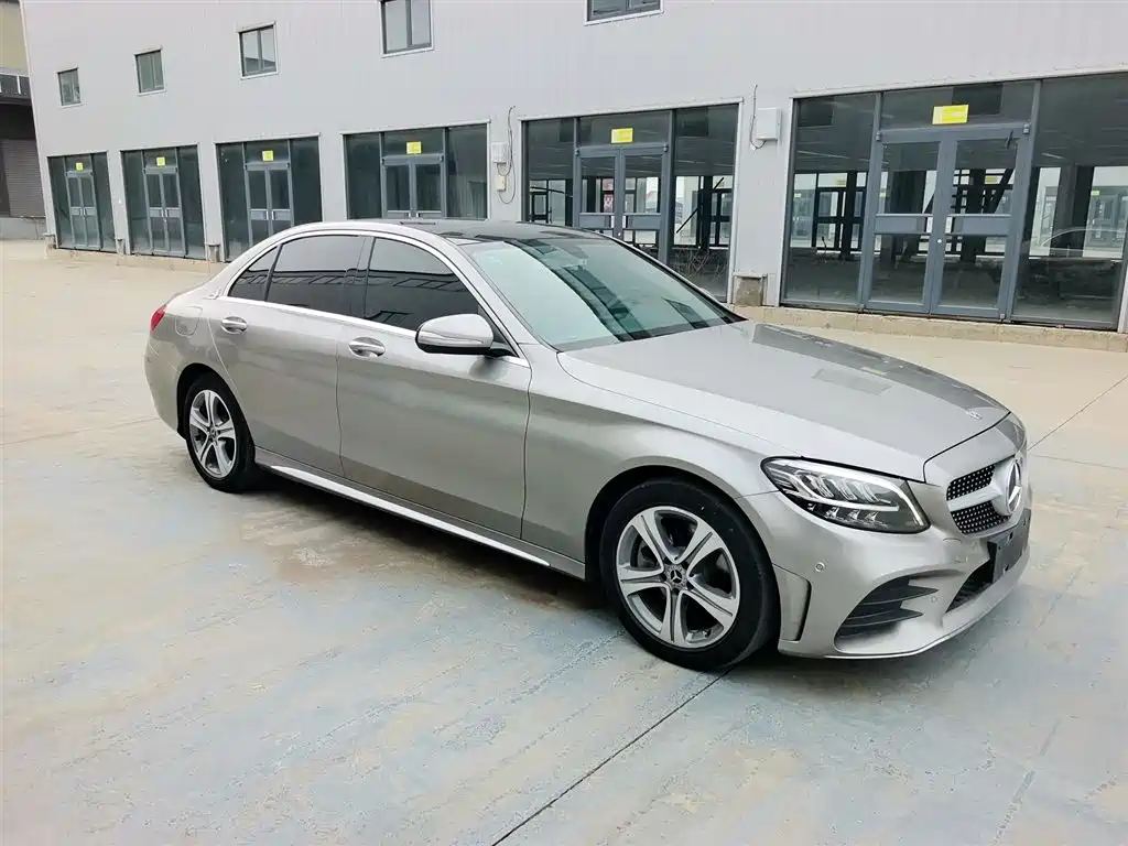 Mercedes-Benz C-Class 2019 Facelift C 260 L Sport фото 24