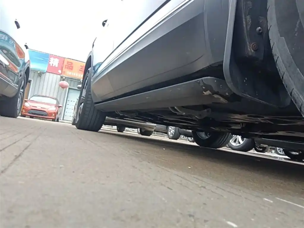 Volkswagen Teramont 2019 380TSI 4WD Luxury China V фото 21