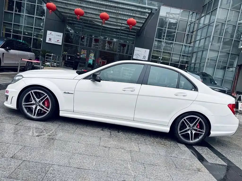 Mercedes-Benz C-Class AMG 2012 AMG C 63 Sport фото 8