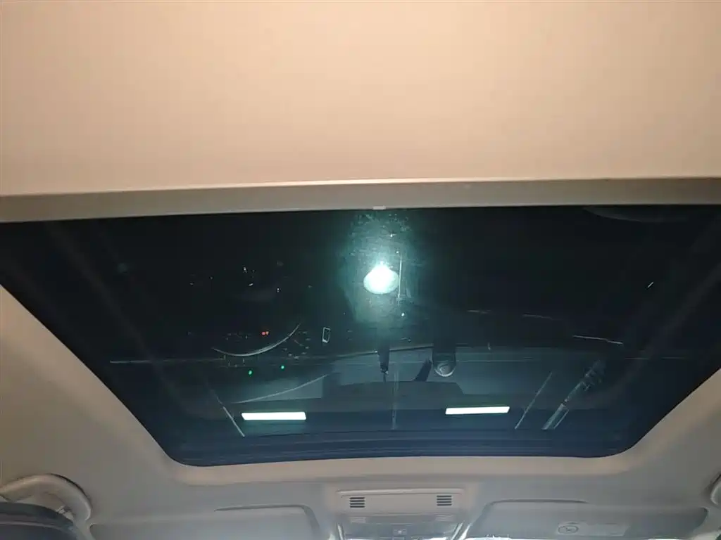 Volkswagen Tharu 2021 280TSI 2WD Luxury Plus фото 14