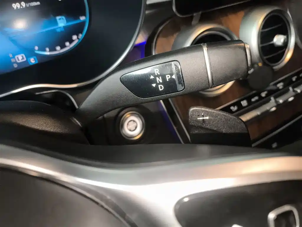 Mercedes-Benz GLC 2020 Facelift GLC 300 L 4MATIC Dynamic фото 14