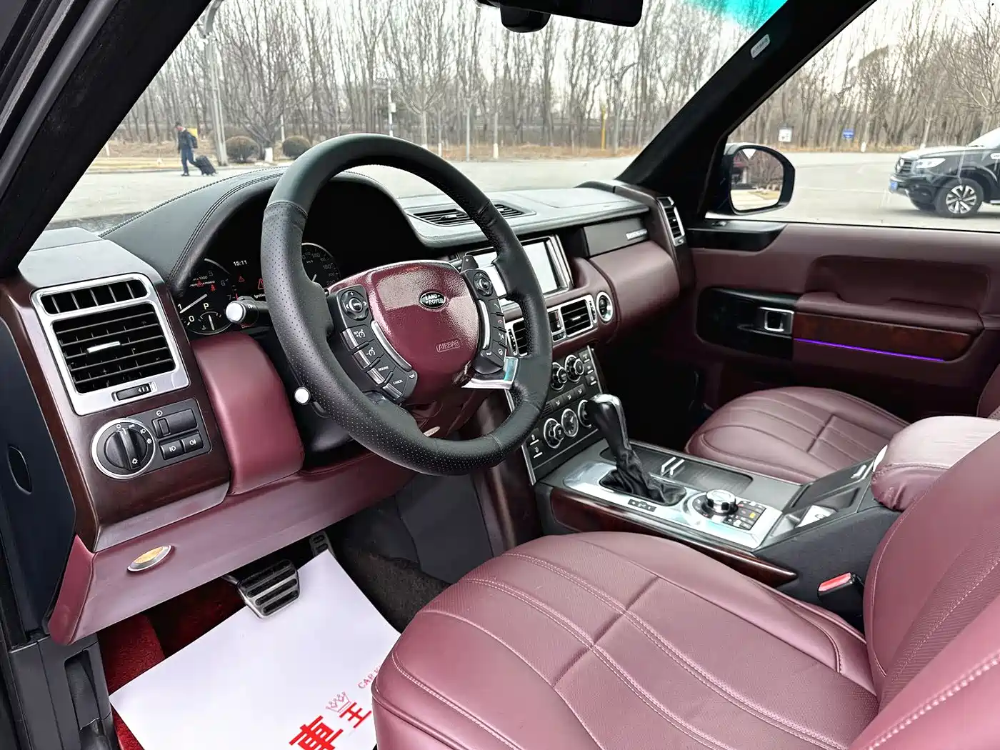 Land Rover Range Rover 2012 5.0 NA V8 фото 8
