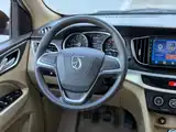 Фото 8 - Baojun 730