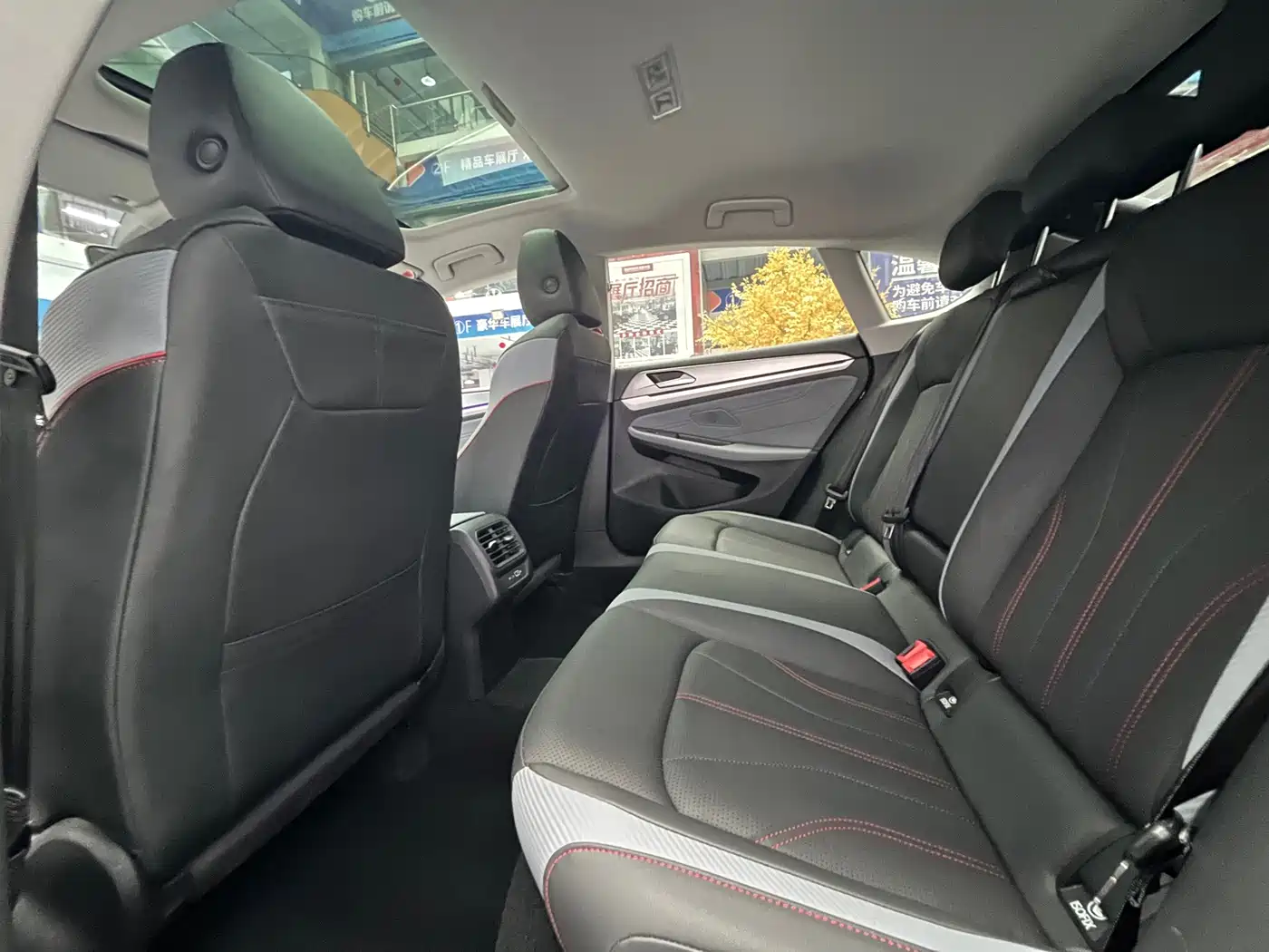 Volkswagen Lamando, миниатюра 10