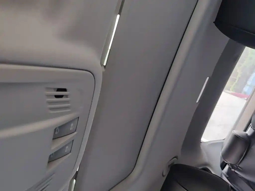 Chevrolet Cruze 2019 2018 Redline 320 Automatic Pioneer Edition
