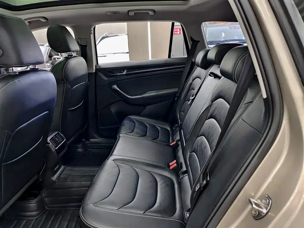 Škoda Kodiaq 2019 Facelift TSI330 5-Seater 2WD Luxury Premium Edition China VI фото 8