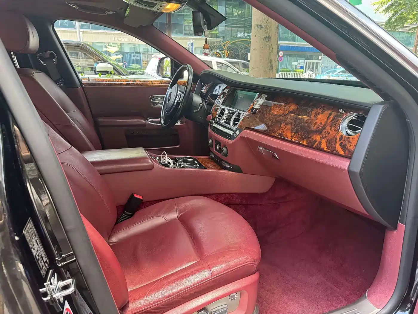 Фото 7 - Rolls-Royce Ghost