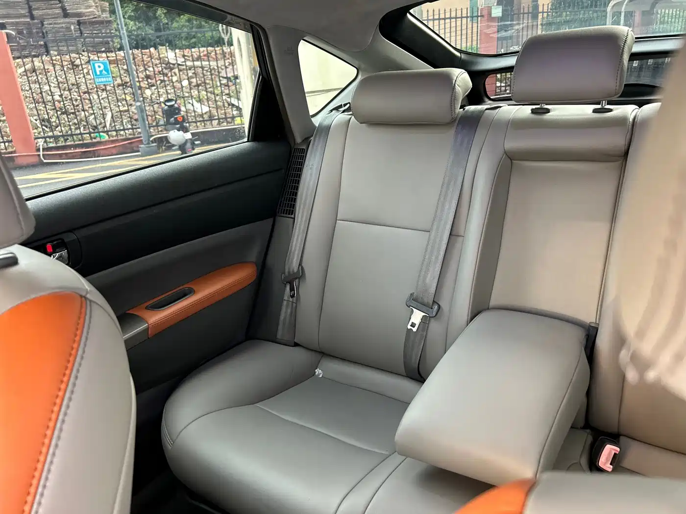 Toyota Prius 2007 2006 1.5L Leather Navigation Edition