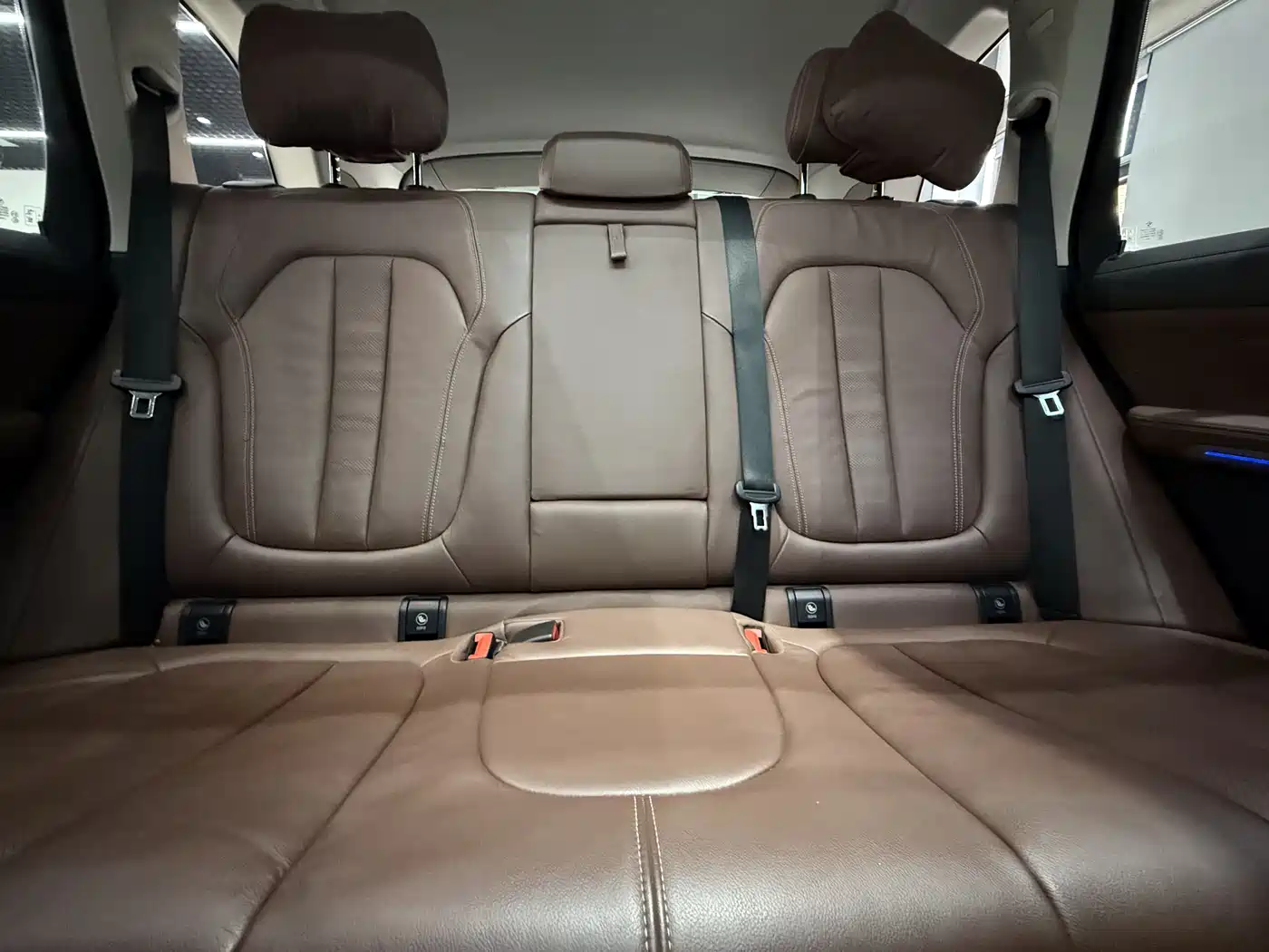 BMW X5 (Import) 2021 xDrive40i Exclusive M Sport Package фото 13