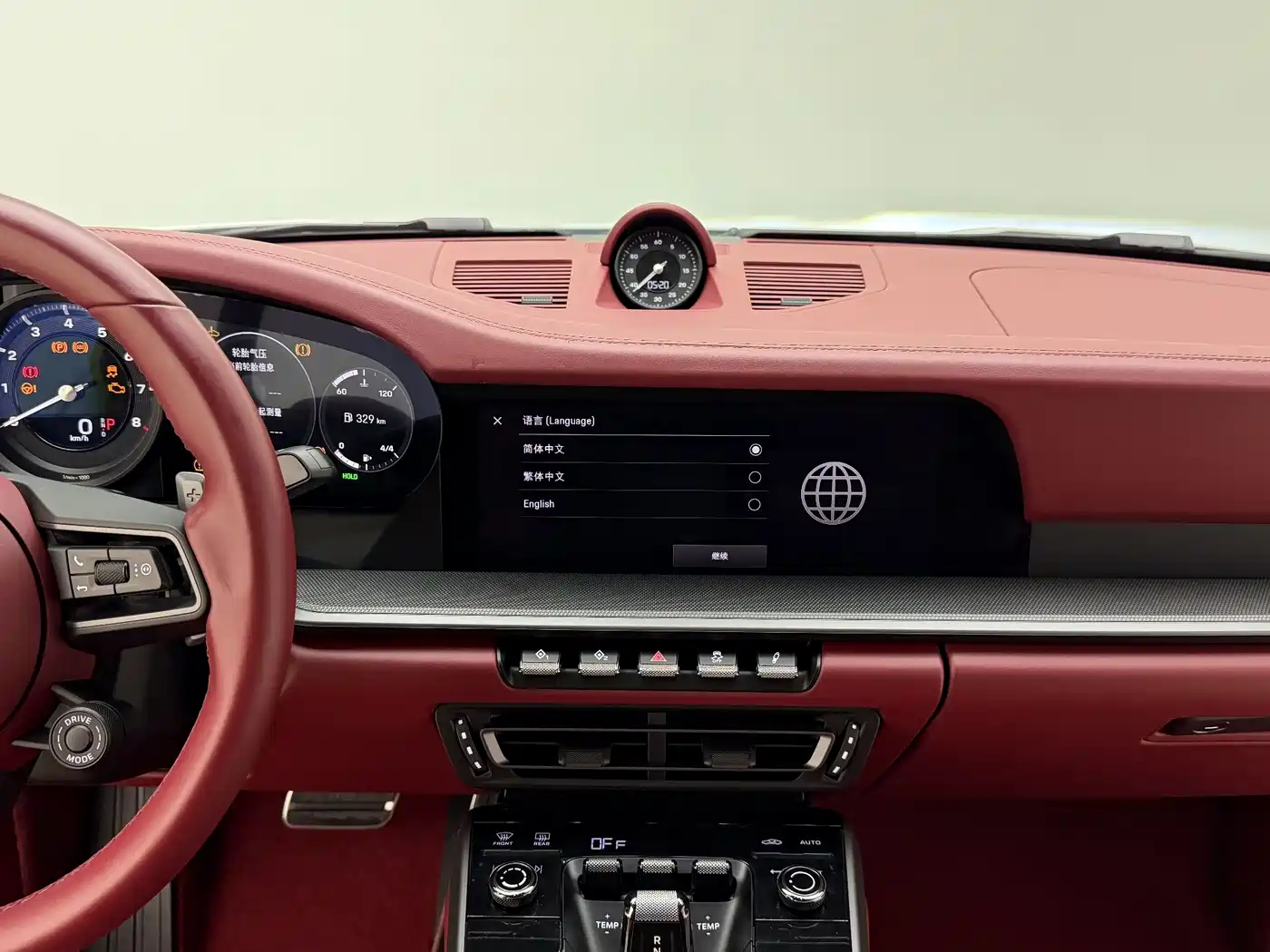 Porsche 911 2023 Carrera 3.0T фото 16