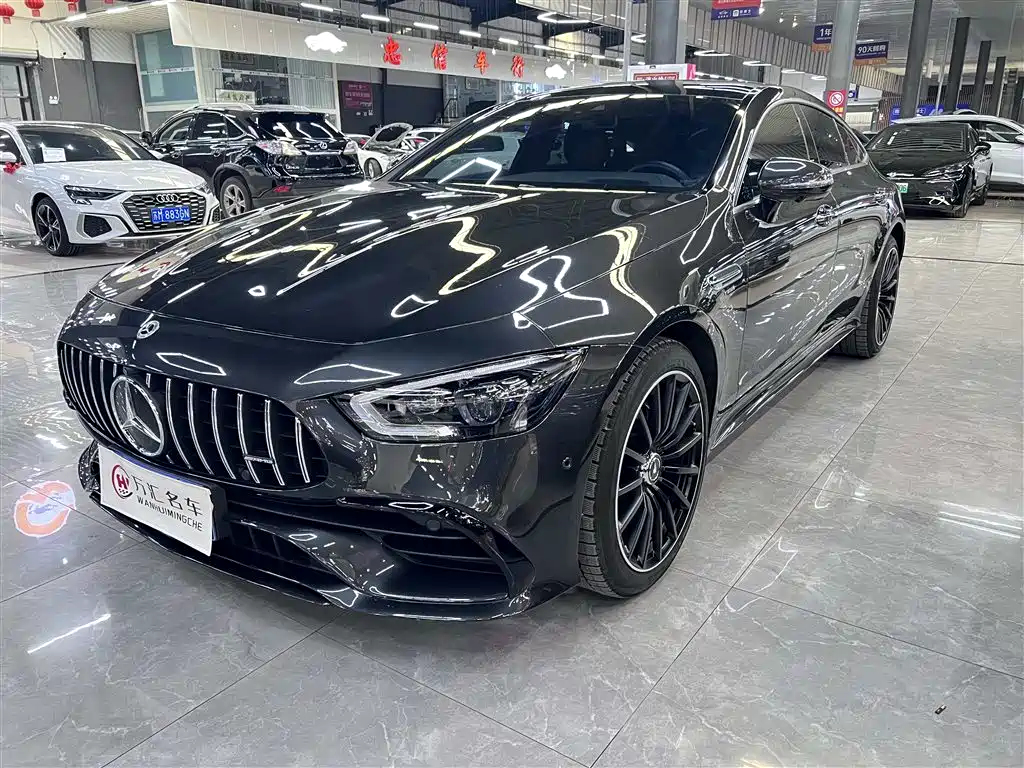 MERCEDES-BENZ AMG GT