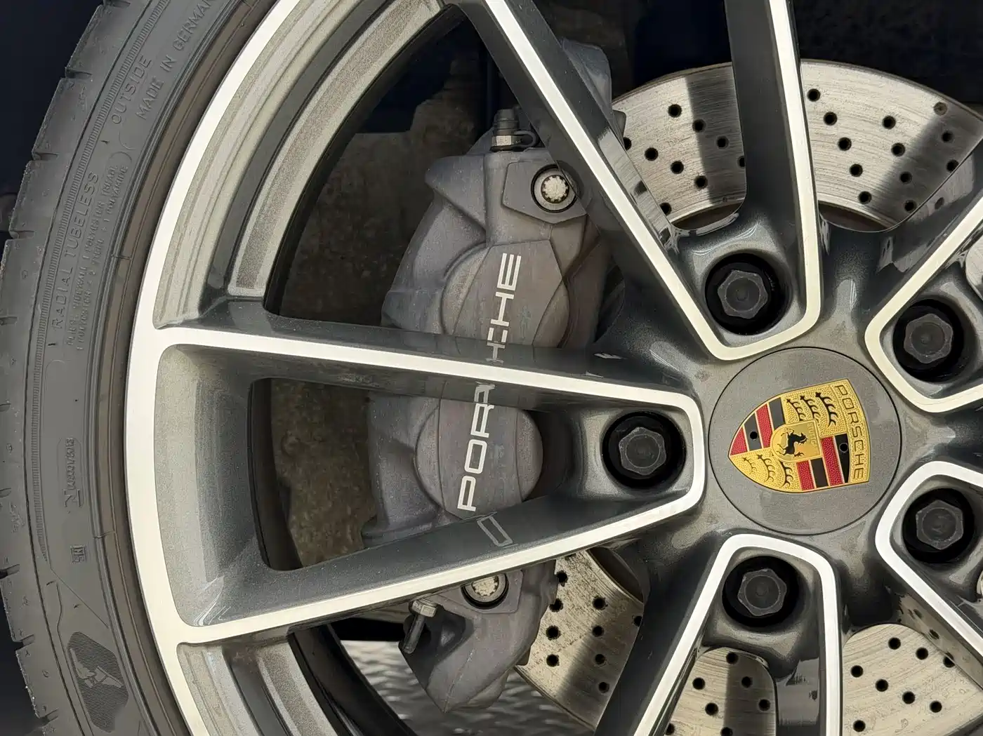 Porsche 911 2023 Carrera 3.0T фото 26