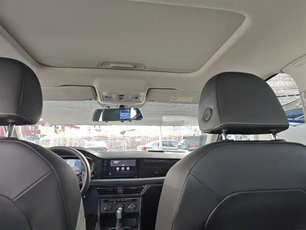 Volkswagen Lavida 2022 280TSI DSG Comfort Edition фото 18