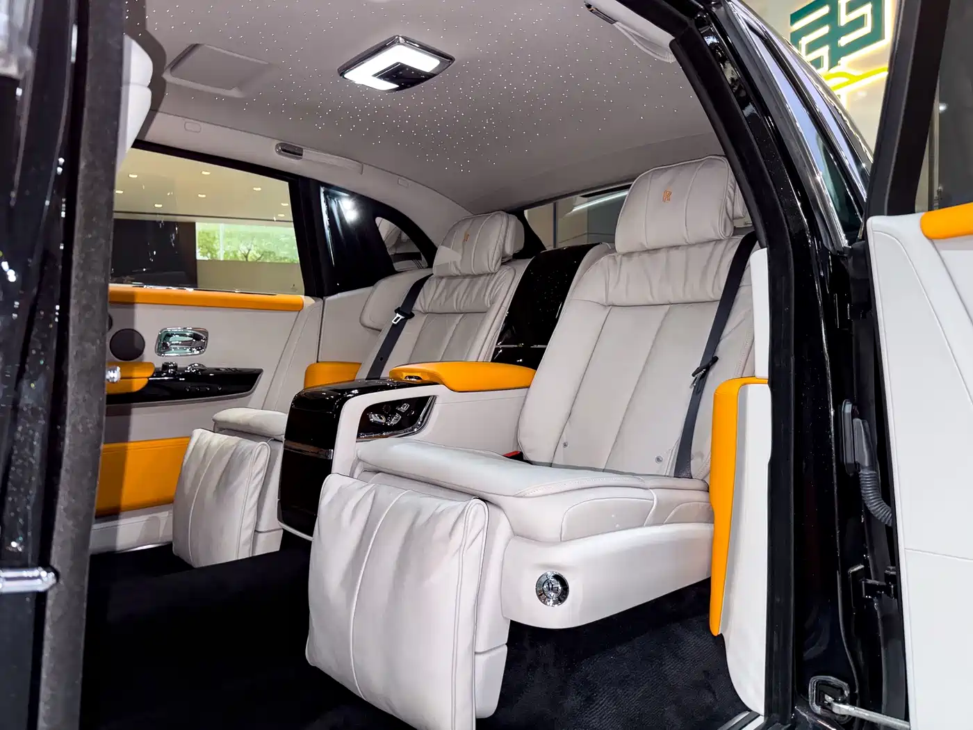 Rolls-Royce Phantom 2023 2024 Long Wheelbase Series II